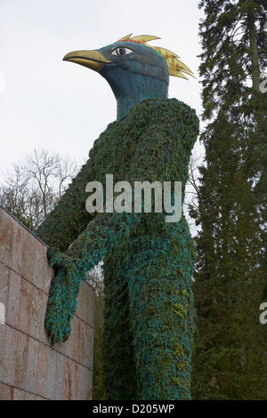 Statue Erdgeist von André Heller (Österreich) im Park der alten Abtei, ehemalige Benediktiner-Kloster, Erlebniszentrum Villeroy Stockfoto