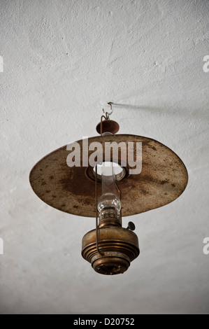 Alte Öl-Lampe, Poysdorf, Weinregion, Niederösterreich, Österreich Stockfoto