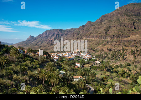Blick auf das Dorf Fataga, Gran Canaria, Kanarische Inseln, Spanien, Europa Stockfoto