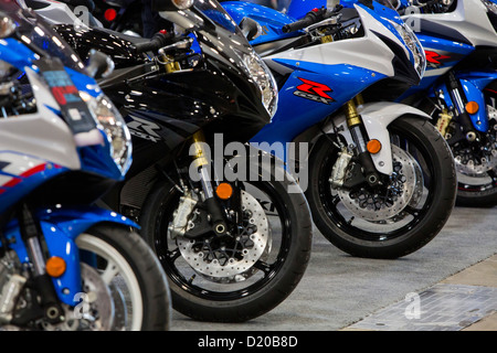 Suzuki Motorräder auf dem Display an der Washington Motorcycle Show. Stockfoto