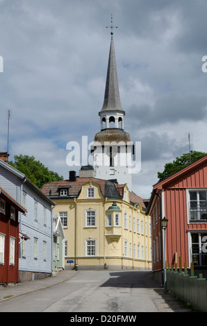 Häuser und Kirche, Mariefred, in der Nähe von Stockholm, Schweden, Skandinavien, Europa Stockfoto