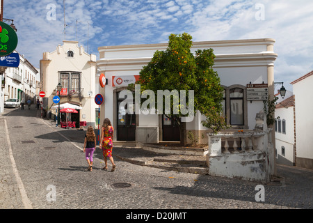 Gasse in Monchique, Algarve, Portugal, Europa Stockfoto