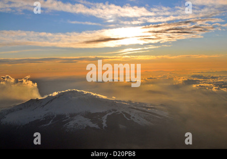 Vulkan Ätna aus Flugzeug, Ostküste, Sizilien, Italien Stockfoto