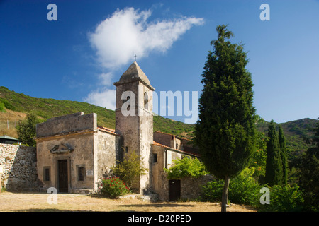 Kirche im Sonnenlicht, Eremo di Santa Caterina, Rio nell'Elba, Elba, Toskana, Italien, Europa Stockfoto