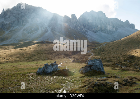 Bergwelt in Tirol, in der Nähe von Innsbruck, Österreich Stockfoto