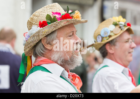 Die Southwell Folk Festival 2012 mit männlichen Moriskentänzer Stockfoto