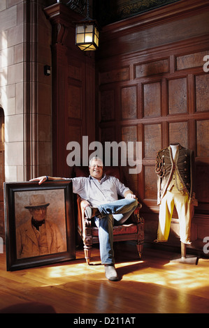 Francis Watson-Armstrong, Besitzer von Bamburgh Castle, mit Portrait von Herrn Armstrong ein industrieller, der zum ersten Mal gekauft und rebuil Stockfoto