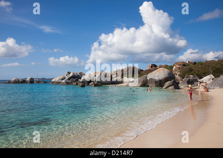 Riesigen Granitfelsen des Teufels Beach in der Nähe von The Baths, Virgin Gorda, Virgin Gorda, Britische Jungferninseln, Karibik Stockfoto