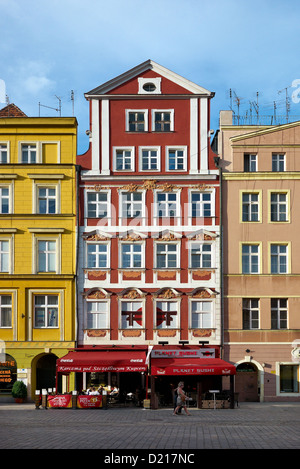 Wroclaw, Polen, in den renovierten Fassaden Rynek in der Altstadt Stockfoto