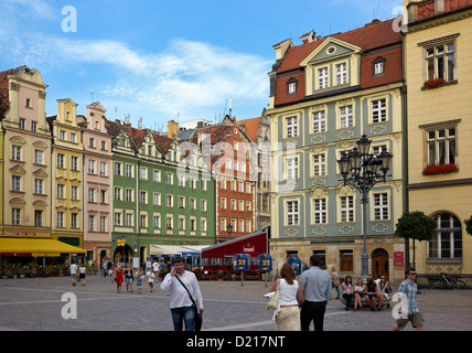 Wroclaw, Polen, renovierten Fassade auf dem Marktplatz in der Altstadt Stockfoto