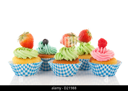 Sortiment Obst Muffins isoliert auf weißem Hintergrund Stockfoto