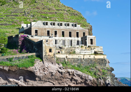 Nordöstlichen Teil der Insel Madeira, Machico Stadt und Hafen. Forte de Nossa Senhora Do Amparo Stockfoto