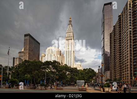 Madison Square Park, Met Life Tower Und Metropolitan Life North Building, Fith Avenue, Manhattan, New York City, New York, USA Stockfoto