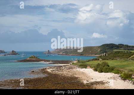 Blick über neue Grimsby, Tresco, Isles of Scilly, Cornwall, England Stockfoto