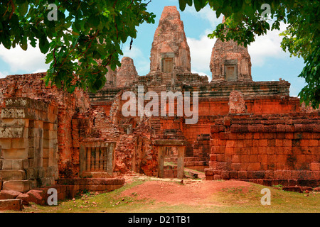 Blick auf Pre Rup, eines der alten Tempel in der Nähe von Angkor Wat, Siem Reap, Kambodscha, Indochina. Stockfoto