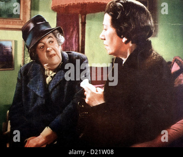 Der Wachsblumenstrauss Miss Marple: Murder At Gallop Margaret Rutherford, Flora Robson Bei der Verlesung des Testamentes Stockfoto