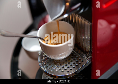 Kaffee Espresso-Maschine Stockfoto