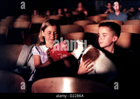 Mein Hund mein Hund Skip Caitlin Wachs, Frankie Muniz überspringen *** lokalen Caption *** 2000-- Stockfoto