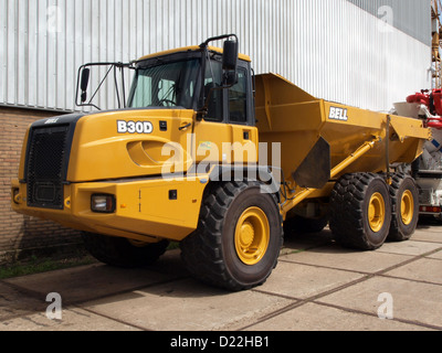 Bell B30D Muldenkipper Stockfoto