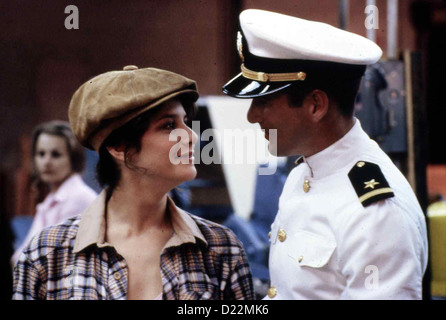 Ein folgten Und Gentleman Officer Gentleman, Debra Winger, Richard Gere Zack (Richard Gere) Verliebt Sich in Die Arbeiterin Stockfoto