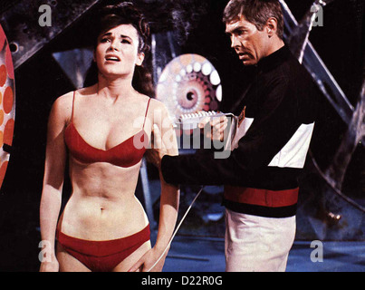 Derek Flint Schickt Seine hinaus unser Mann Flint James Coburn, Gila Golan *** lokalen Caption *** 1965-- Stockfoto