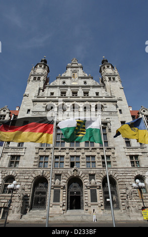 Leipzig, Neustadt-Halle-Leipzig und Flaggen Stockfoto