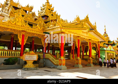 Buddhas, Buddha, Buddhismus, birmanischen Shwemawdaw Pagode, Paya, höchste Land Stupa, Bago (alte Hauptstadt des Mon-Königreichs) Myanmar, Burma Stockfoto