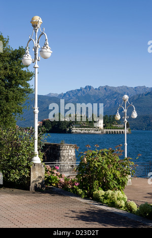 Piemont: Stresa - Blick auf die Isola Bella von der Uferpromenade Stockfoto