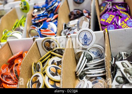 Offizielle merchandise für die 2013 Amtseinführung von Präsident Barack Obama und Vize-Präsident Joe Biden. Stockfoto