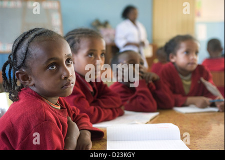 Addis Abeba, Äthiopien, sind verwaiste Kinder unterrichtet. Stockfoto