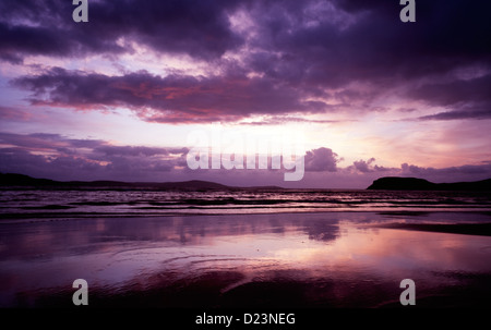 Der Strand von Gruinard Bay in Wester Ross an der Nordwestküste Schottlands, UK. Stockfoto