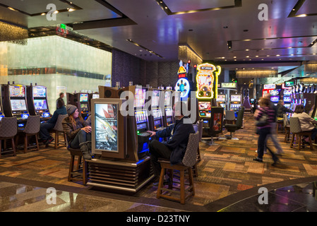 Innenraum des Casino im Aria Resort und Casino in Las Vegas, Nevada. Stockfoto