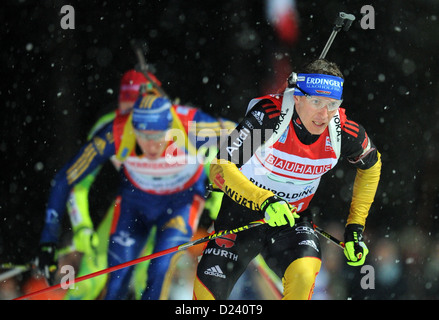 Deutsche Biathletin Andreas Birnbacher in Aktion während der 4 x 7,5 km-Staffel bei den Biathlon-Weltcup in der Chiemgau Arena in Ruhpolding, Deutschland, 10. Januar 2013. Foto: Tobias Hase Stockfoto