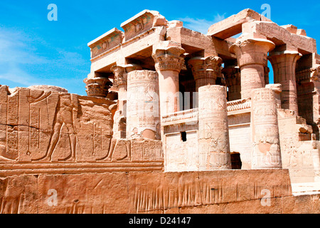 Der Tempel in Kom Ombo am Ostufer des Nils in Ägypten. Stockfoto