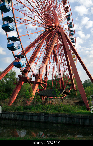 Berlin, Deutschland, in der ehemaligen Ferris Spreepark im Plänterwald Stockfoto