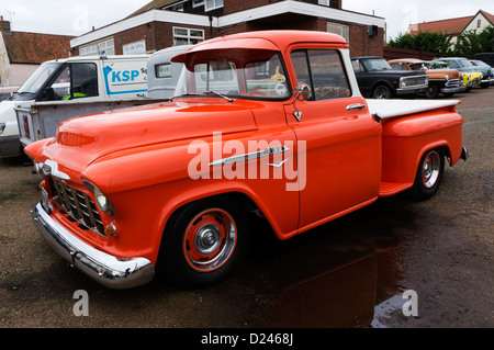 Chevrolet Hydramatic 3100 Pickup-Truck im Brass Monkey laufen 2012 von Brandon in Suffolk, Wells-Next-the-Sea in Norfolk. Stockfoto