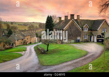 Hübsches englisches Dorf Stockfoto