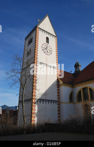 Die Basilika auf dem ehemaligen Benediktinerkloster St. Mang, Füssen, Bayern, Deutschland. Stockfoto