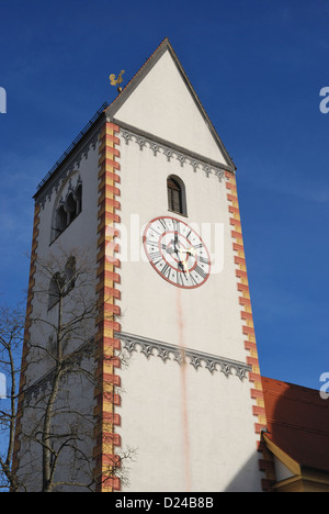 Die Basilika auf dem ehemaligen Benediktinerkloster St. Mang, Füssen, Bayern, Deutschland. Stockfoto