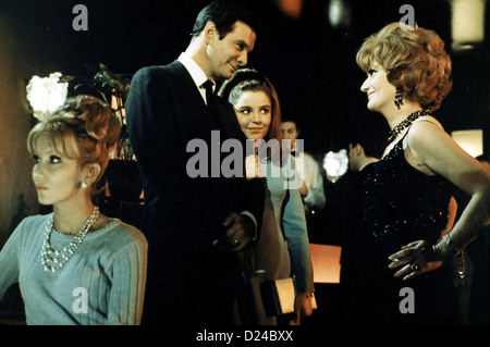 Sterben Sie Züricher Geliebte Sultane, Les Louis Jordan, Muriel Baptiste, Gina Lollobrigida Der erfolgreiche Stockfoto