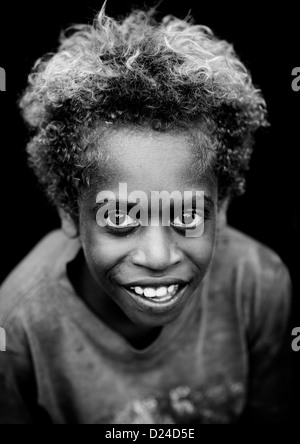 Junge aus Langania Dorf, neue Irland-Insel, Papua Neu Guinea Stockfoto