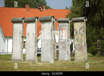 Sosnowka, Polen, etablierten Stücke der Berliner Mauer Stockfoto