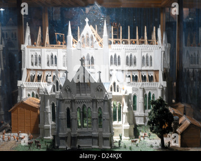 Salisbury Wiltshire England Salisbury Kathedrale Modell der Kathedrale während der Bauphase Stockfoto