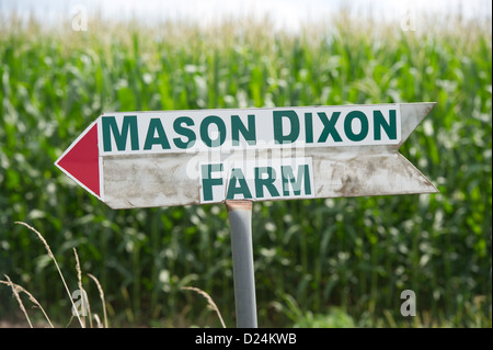 Mason Dixon Bauernhof Zeichen in der Nähe von Emmitsburg, MD Stockfoto