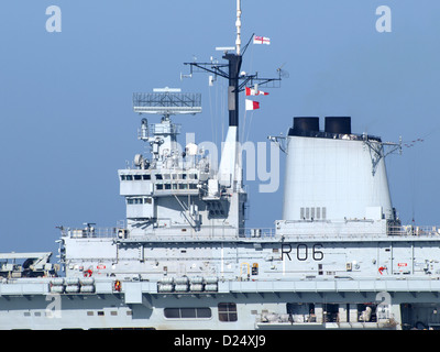 HMS illustre (R06) im Hafen von Amsterdam, Stockfoto