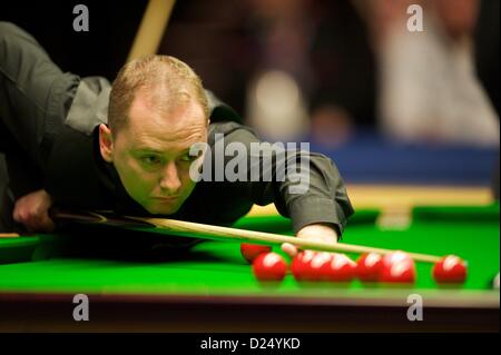 London, UK. 14. Januar 2013. Graeme Dott (SCO) in Aktion gegen Stephen Maguire (SCO) während die Masters Snooker von Alexandra Palace. Stockfoto