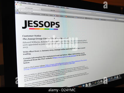 London, UK. 14. Januar 2013. Die Seite der Jessops Website, die jetzt geschlossen wird, nachdem das Unternehmen in Verwaltung ging. Die Jessops-Website ist jetzt eine ersetzt von einer Seite geschlossen "Kunden beachten, The Jessoos Group Limited (in Verwaltung)... mit Wirkung vom 11. Januar 2013, Jessops Online- und Einzelhandel Filialen haben eingestellt. Stockfoto