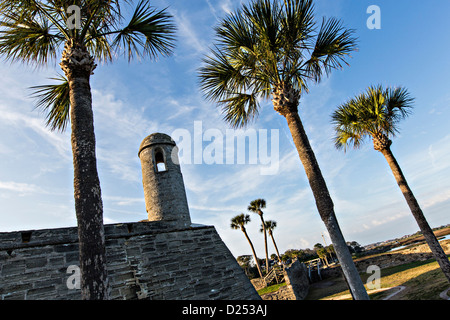 Glockenturm des Castillo de San Marcos in St. Augustine, Florida. St. Augustine ist die älteste Stadt in Amerika. Stockfoto