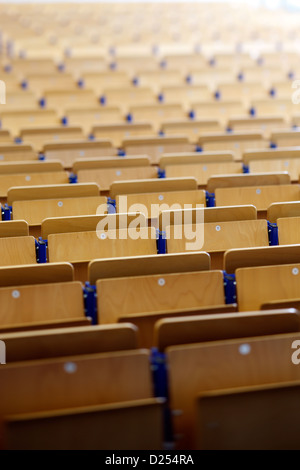 Berlin, Deutschland, Sitzreihen in einem Hörsaal der Universität Stockfoto