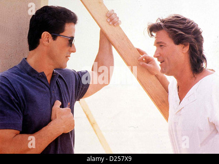 & Bar Tango Tango & Bar Sylvester Stallone, Kurt Russell Der Vom Erfolg Verwoehnte Ray Tango (Sylvester Stallone) tut Sich Stockfoto